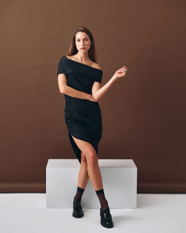 Black – the queen of fashion combinations